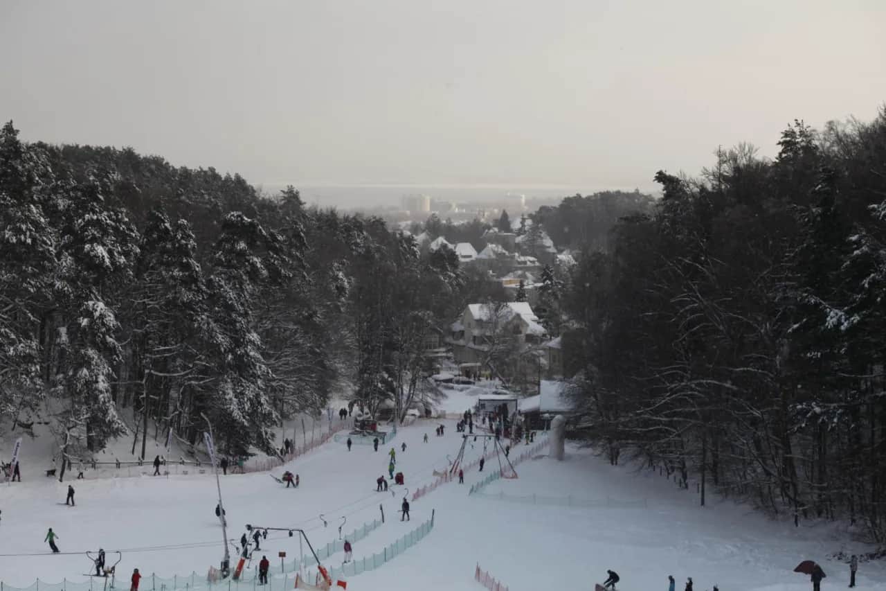 Narty blisko Warszawy: Gdzie na stok w Mazowieckiem i okolicach?